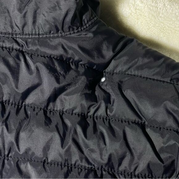 Black Water-Resistant Narrow-Channel Packable Puffer Quilted Coat Zip Jacket - Picture 6 of 11